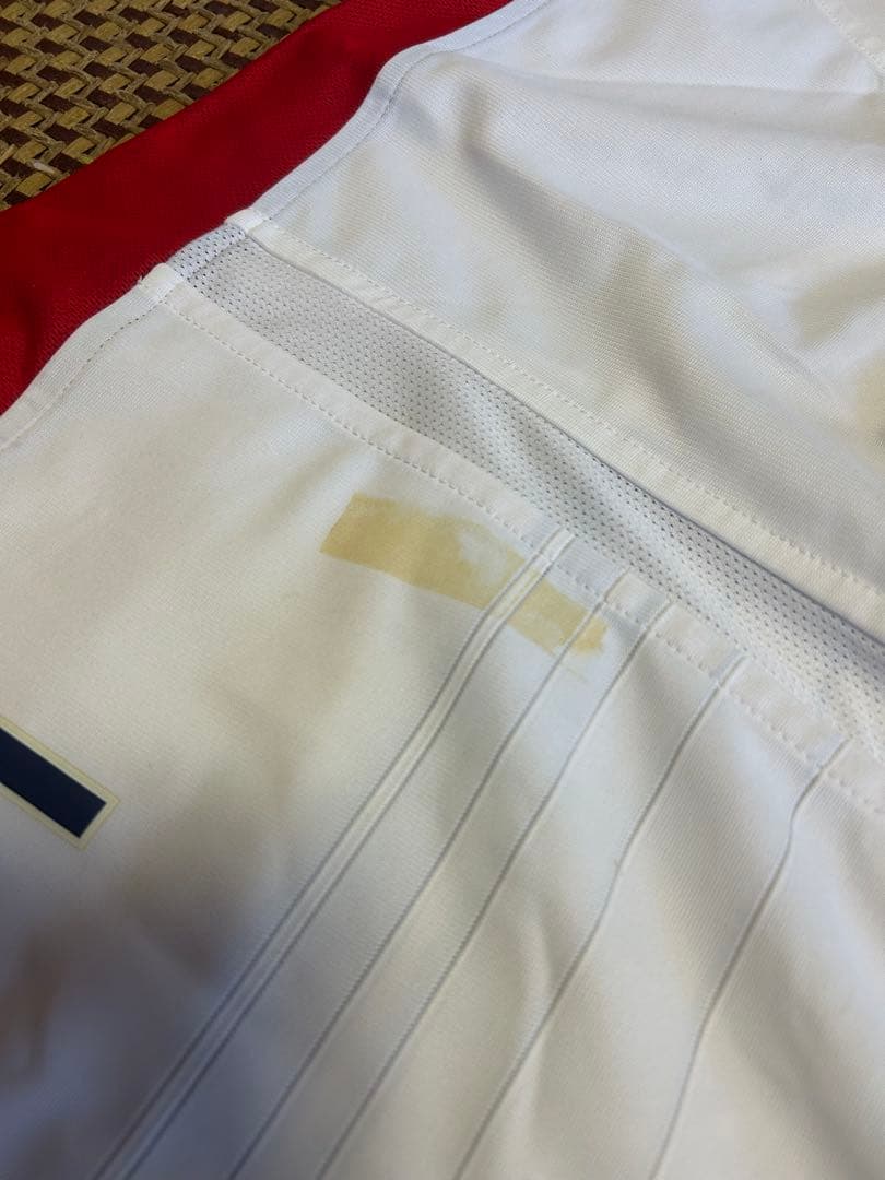 2004 イングランド代表 ベッカム サイン入りシャツ 7 ギャランティ付き