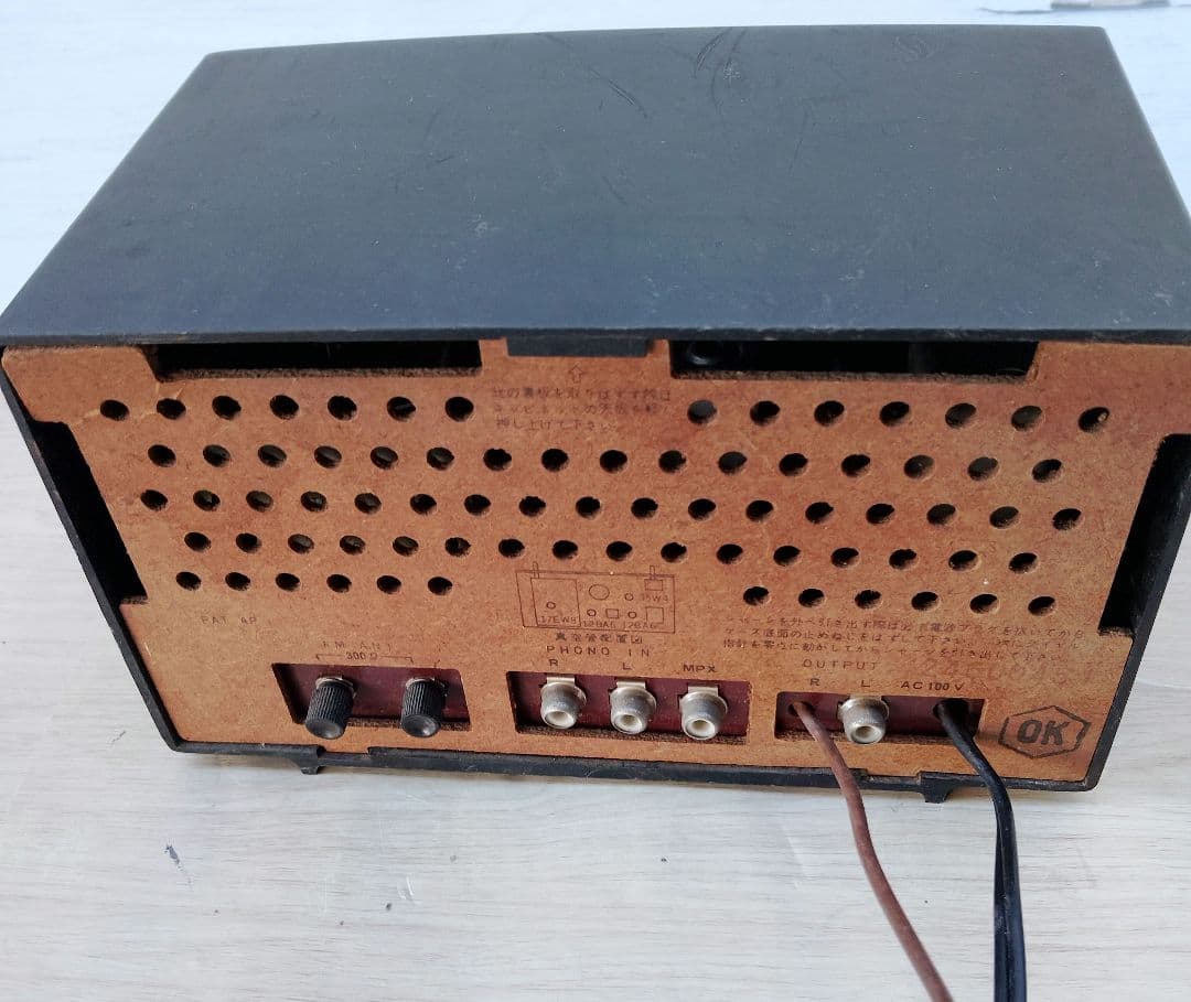 TRIO真空管FMチューナーFM-108 ジャンク品(よ35)