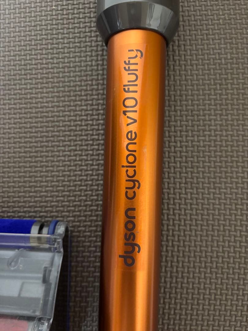 ダイソン V10 sv12 フロアドッグ付　分解洗浄済み