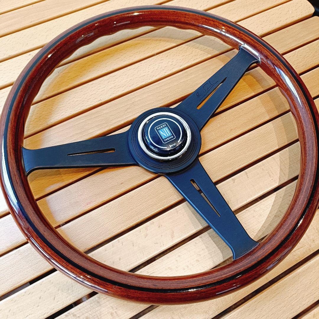 正規品 NARDI ステアリング