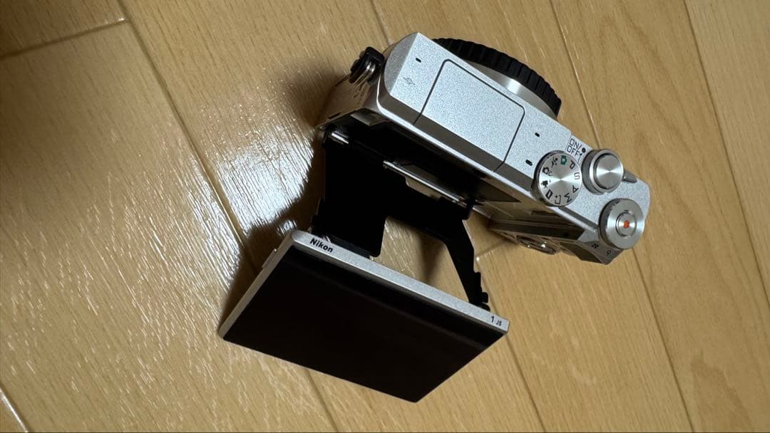 Nikon 1 J5 ダブルレンズキット