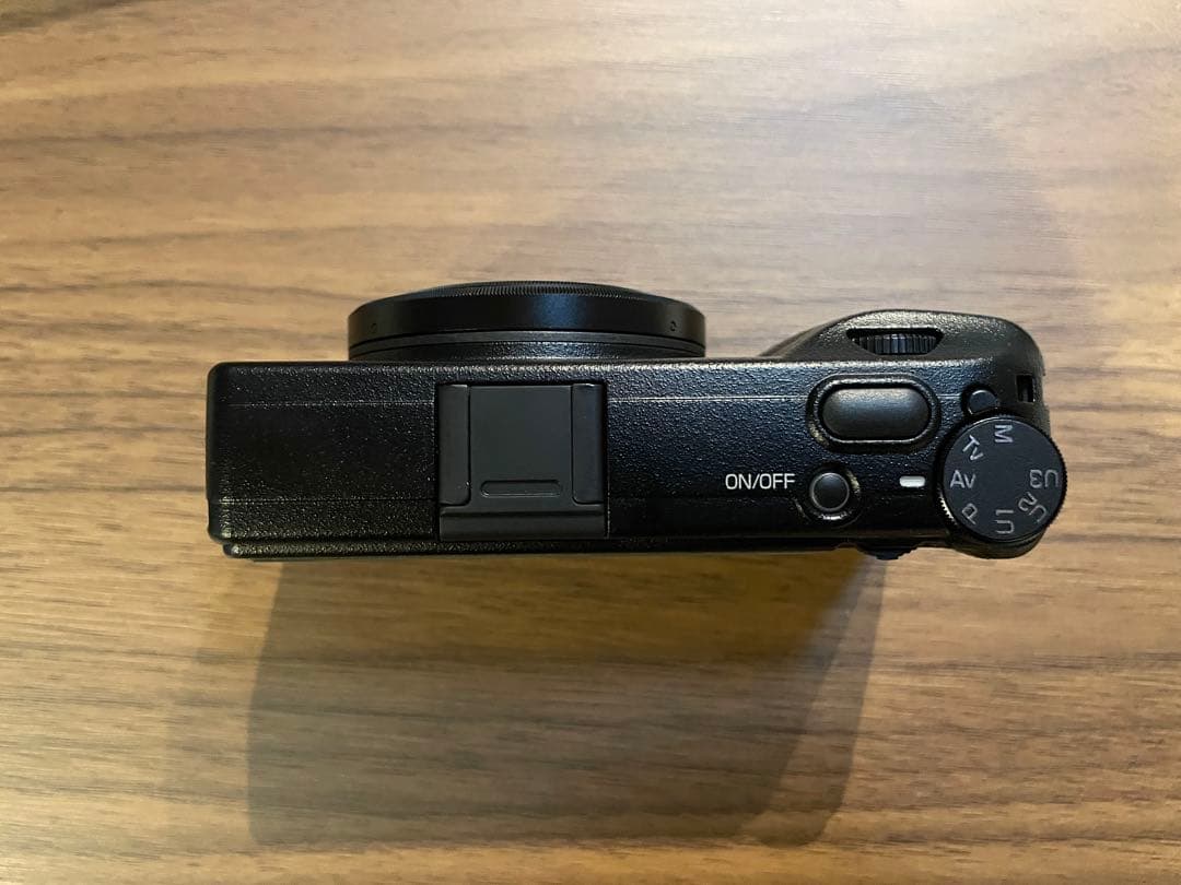 RICOH（リコー） GR3x コンパクトデジタルカメラ 美品・付属品と本付き