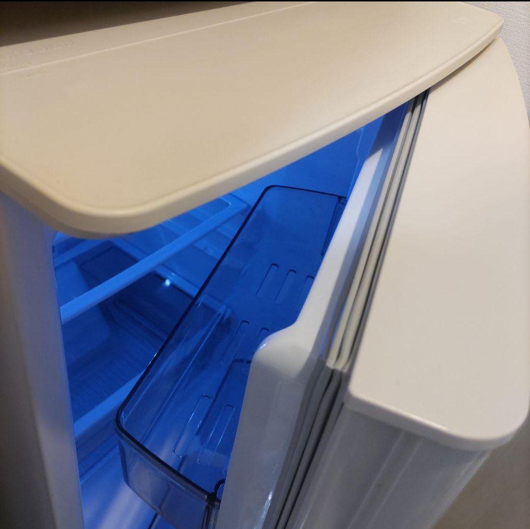 送料込 MITSUBISHI MR-P15F-W 2021年 冷蔵庫146 三菱