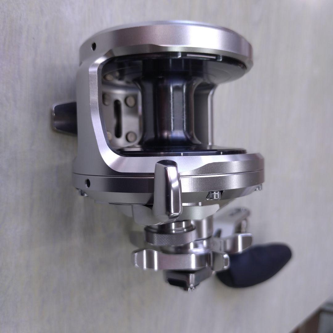 シマノオシアジガー4000右巻