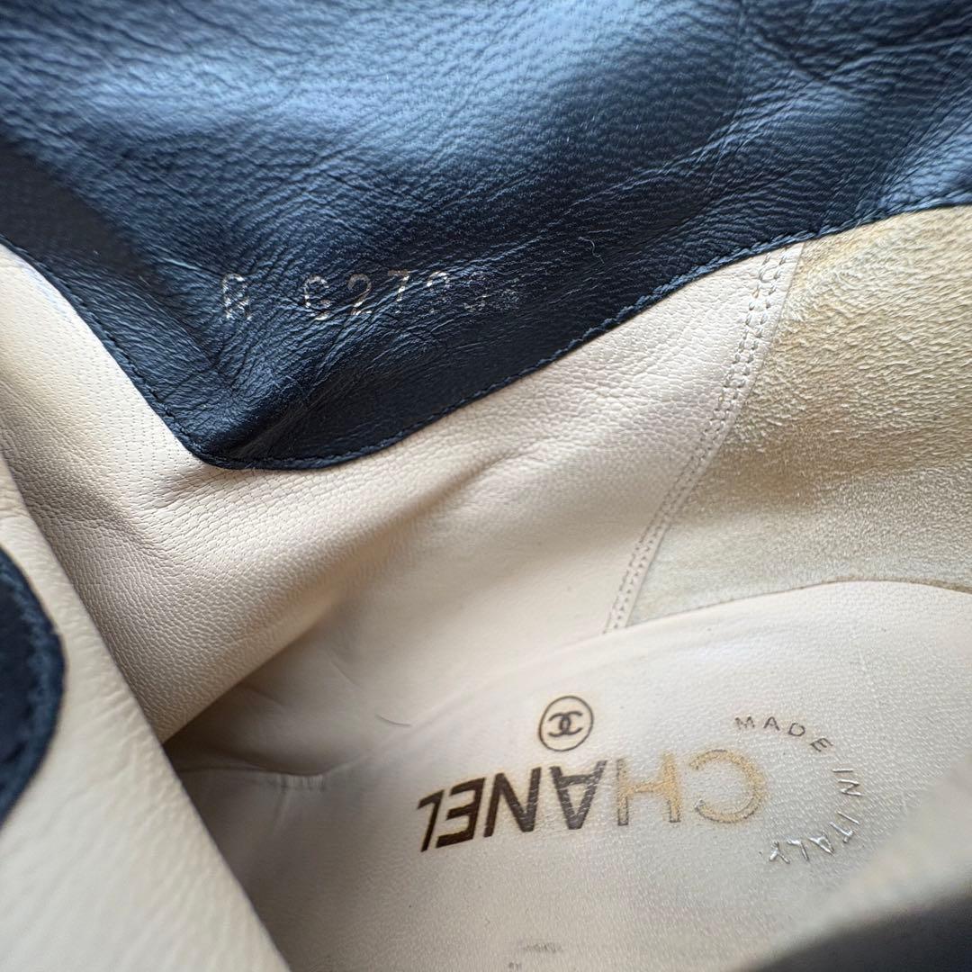 あっつー定番CHANEL シャネル　スエード　ヌバックレザー ブラック