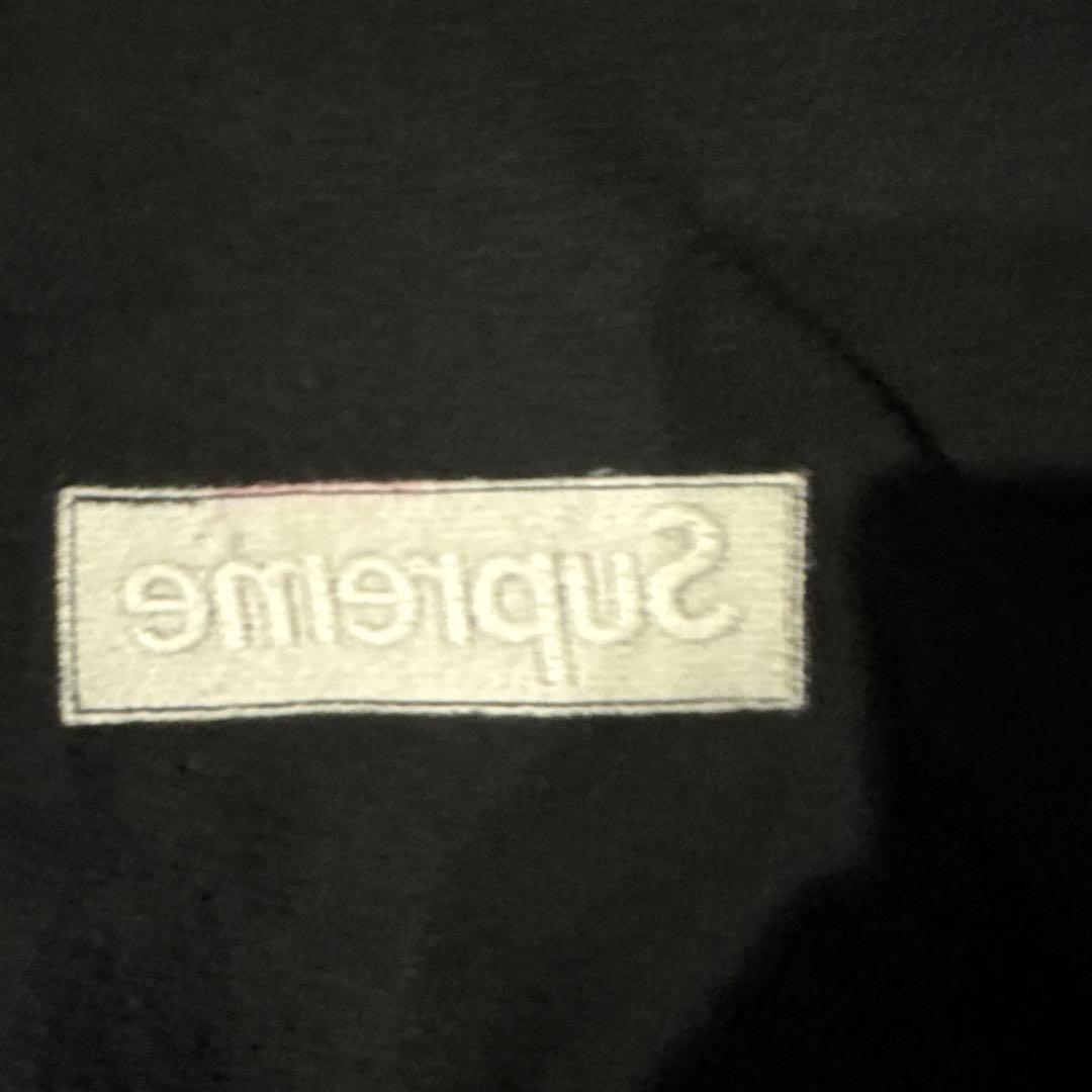 supremeボックスロゴ