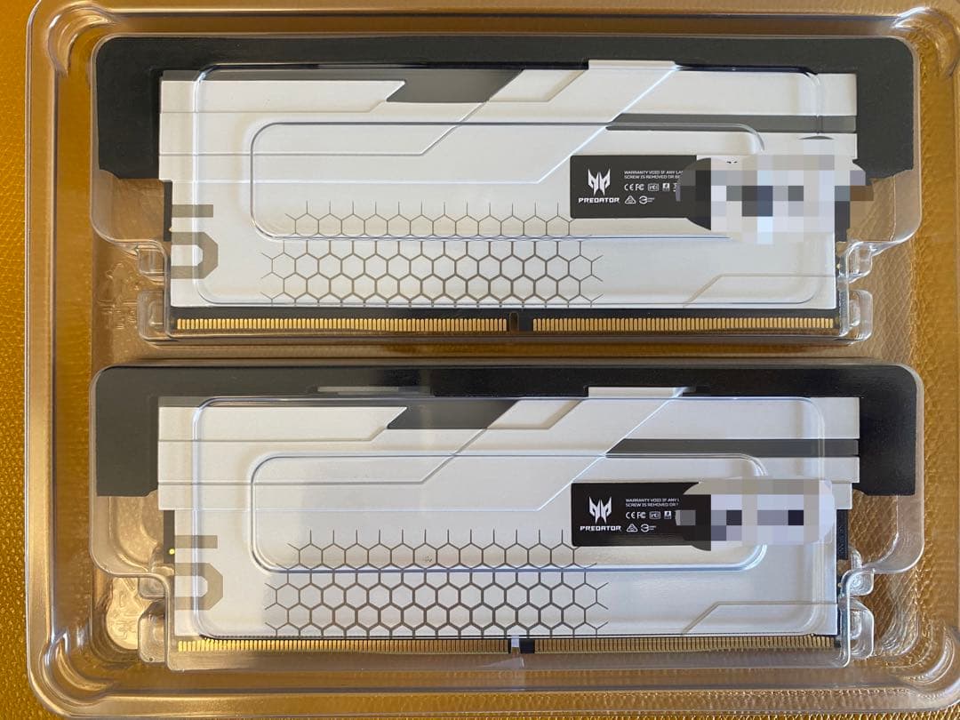 メモリー Predator Hermes DDR5 RGB 48GB 8000MHz