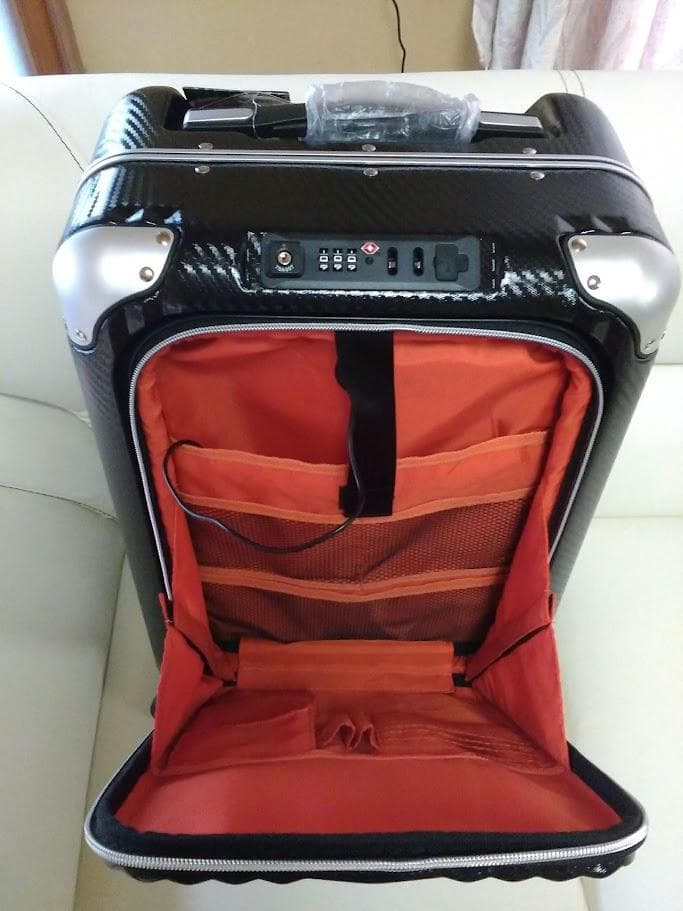 ☆新品☆未使用品☆　レジェンドウォーカー・スーツケース（6209-50）ブラック