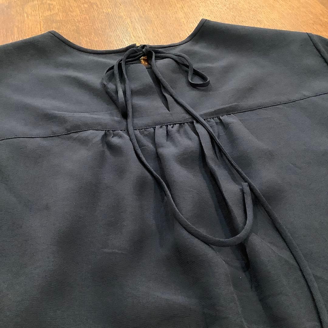 MIKAKO NAKAMURA ネイビーシルクブラウス　銀座和光　サイズ38