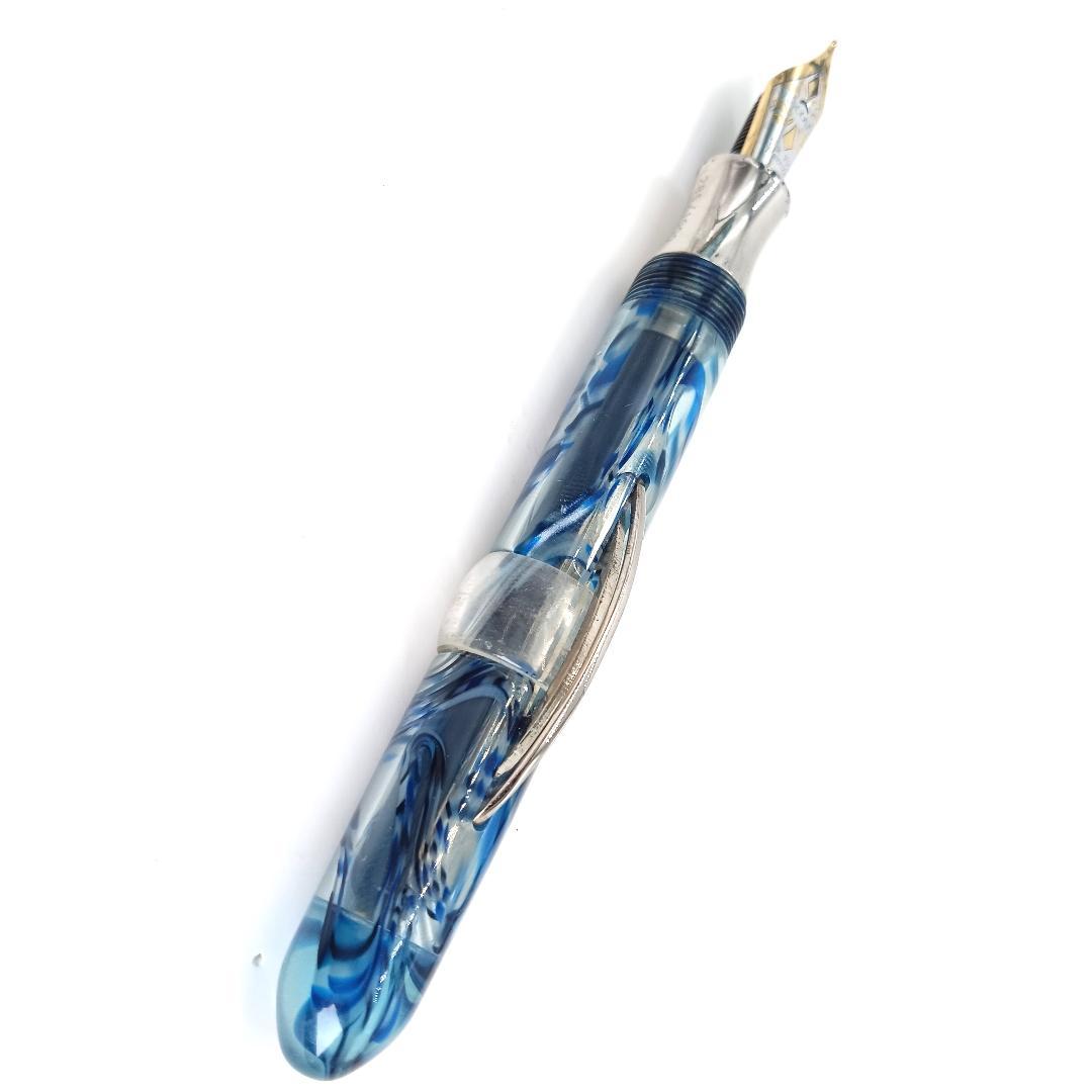 VISCONTI MILLENNIUM TFREE 万年筆 オペラ ブルー