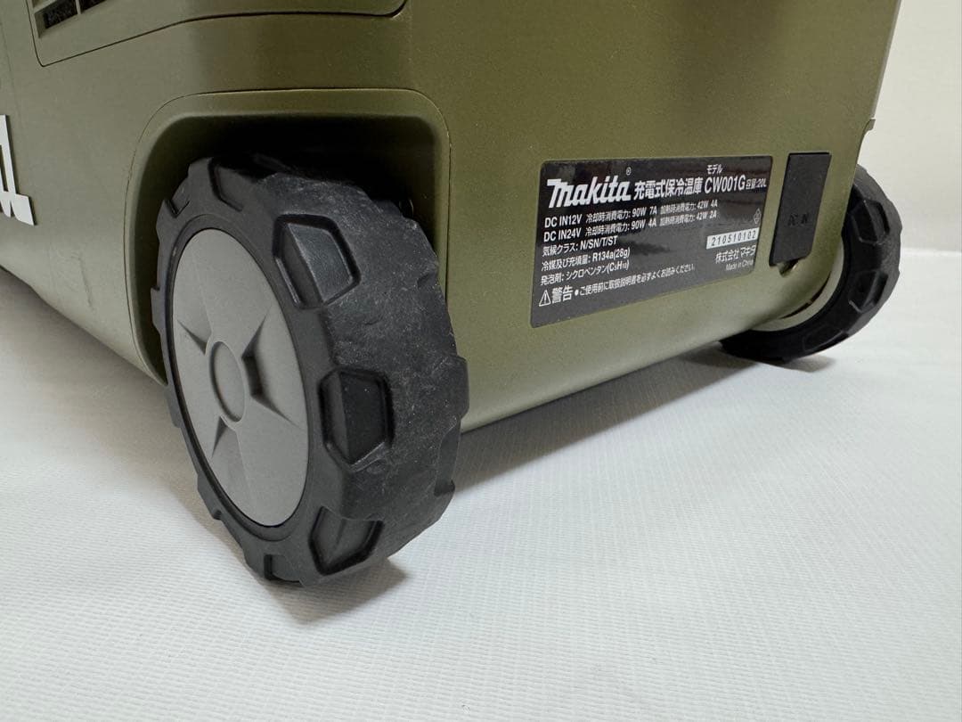 【美品】マキタ　makita ポータブル冷温蔵庫　CW 001G 20L