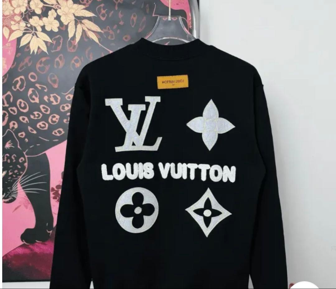 c*e様 LOUIS VUITTON スウェット