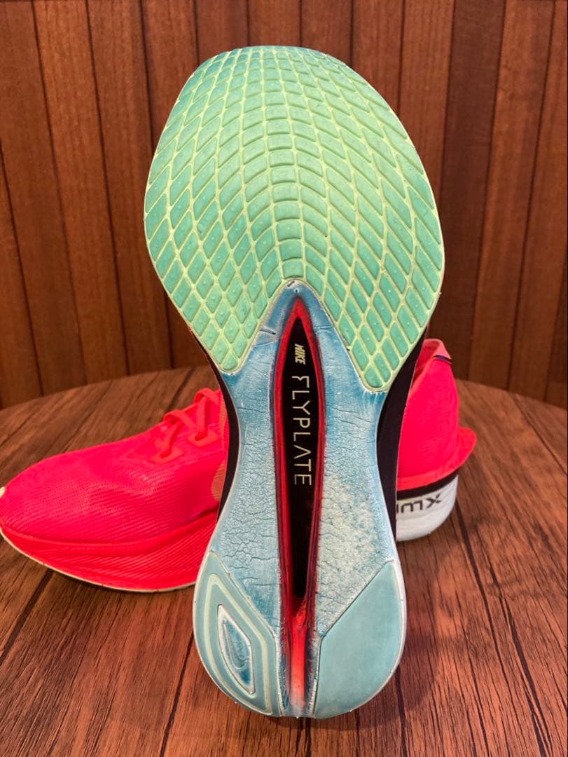 中古品 【NIKE】ズームX ヴェイパーフライ ネクスト% 4 25cm