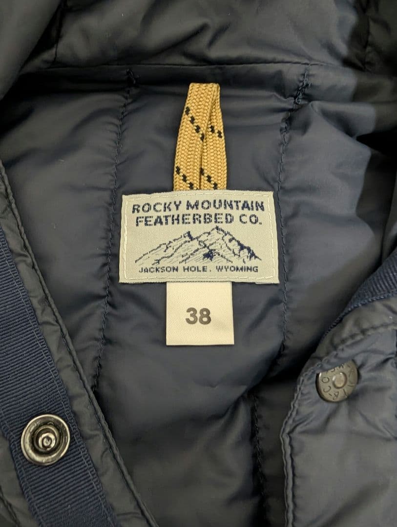 ROCKY MOUNTAIN FEATHERED ダウンジャケット ネイビー38