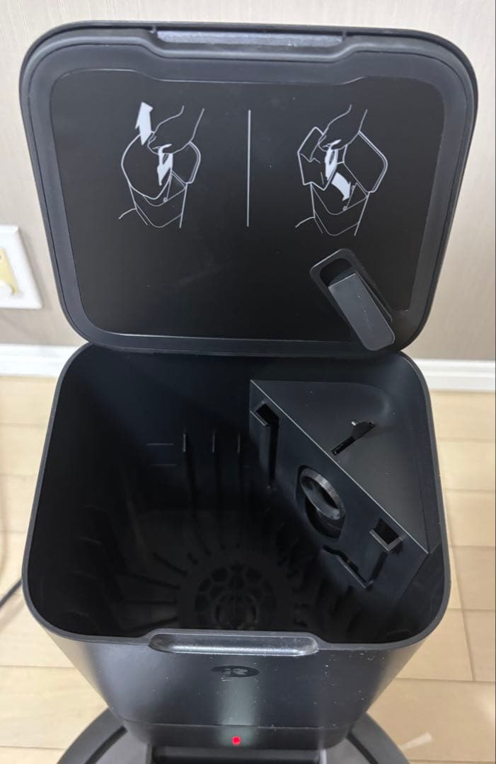 iRobot Roomba i7+ ルンバ 自動ゴミ収集機付き、侵入防止センサー