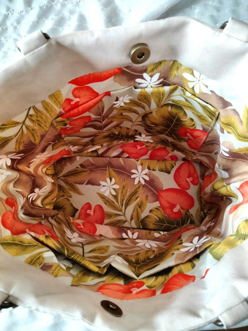 ☆267.ハワイアンキルト・バッグ・ハイビスカス＆ティアレ＆モンステラ