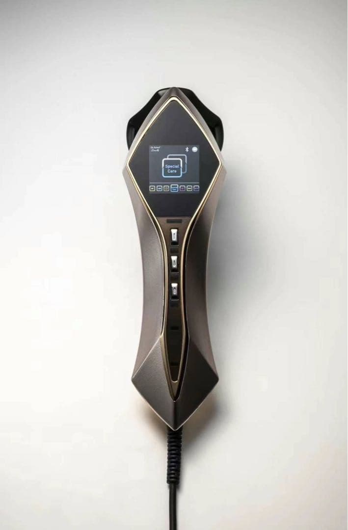 ARTISTIC&CO.  美顔器DR.ARRIVOTHE Zeus