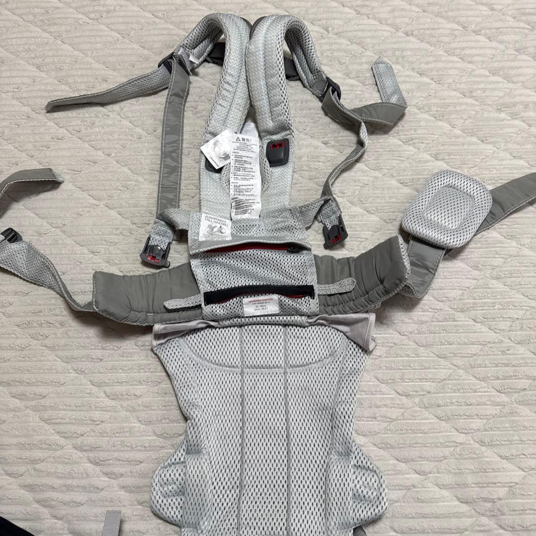 ベビービョルン抱っこ紐ハーモニー