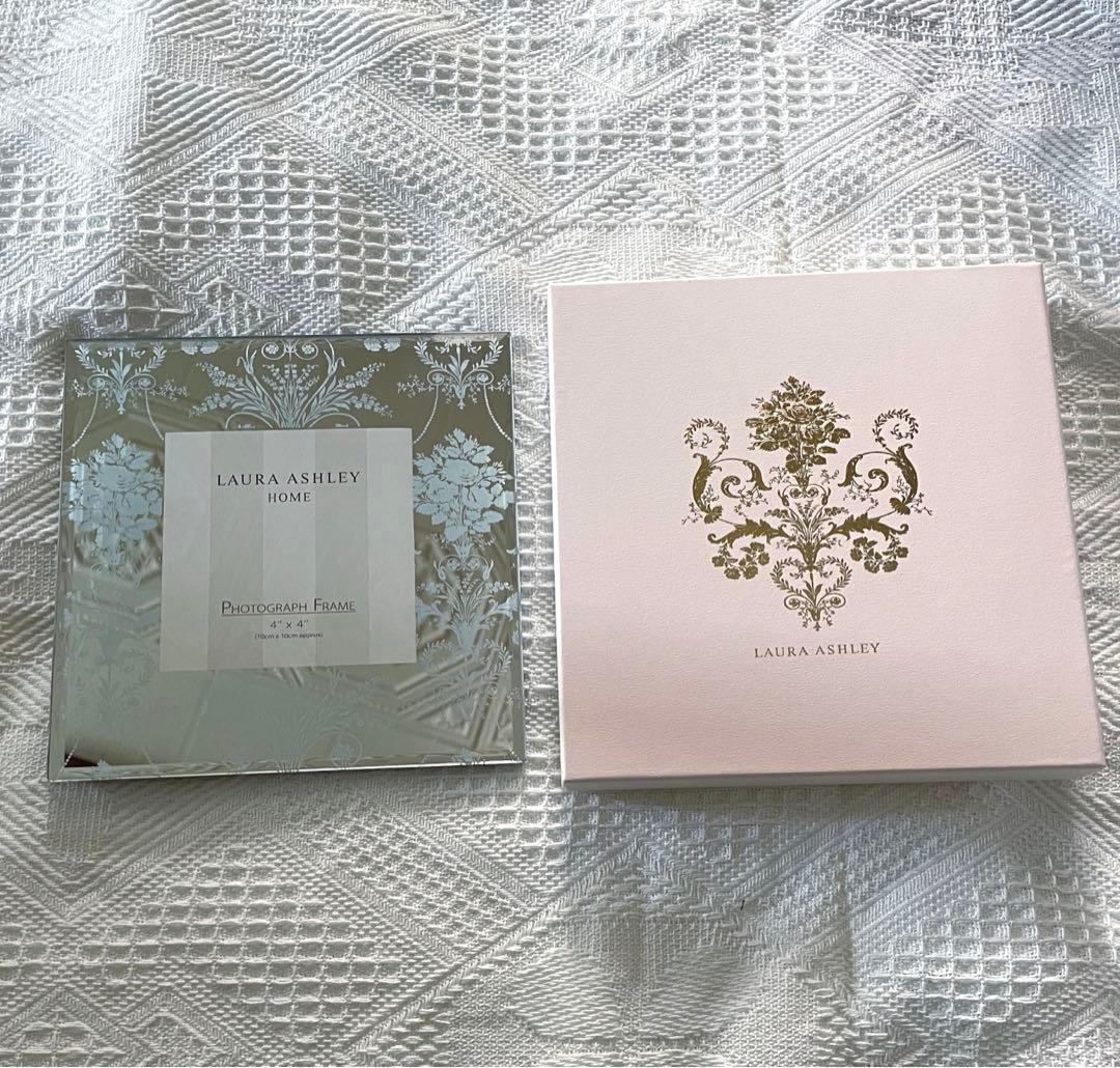 ⑤ LAURA ASHLEY フォトフレーム 未使用 箱あり