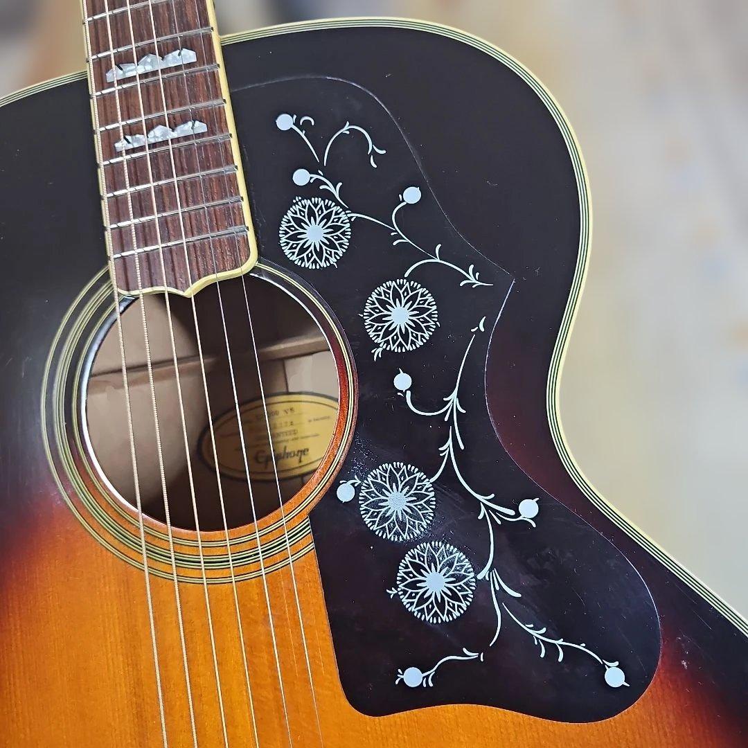 Epiphonc.EJ-200VS 社外製ソフトケース付き。