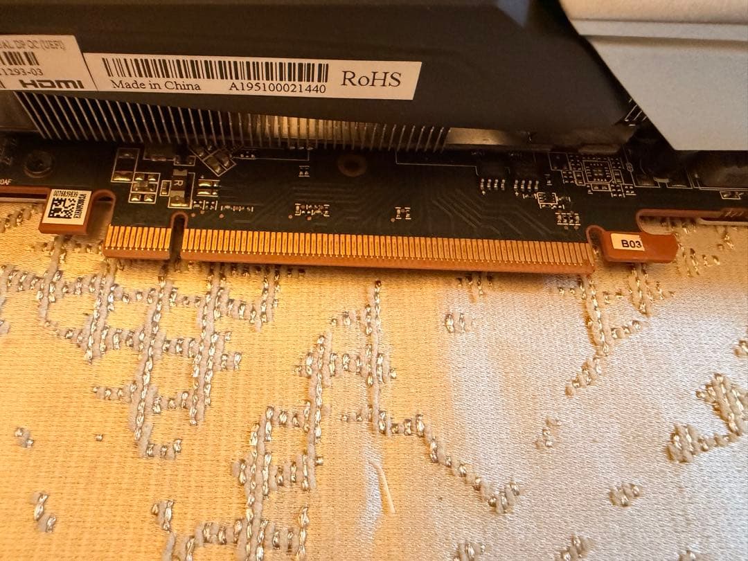 グラフィックボード・グラボ・ビデオカード Sapphire Nitro+ RX5700XT Radeon AMD