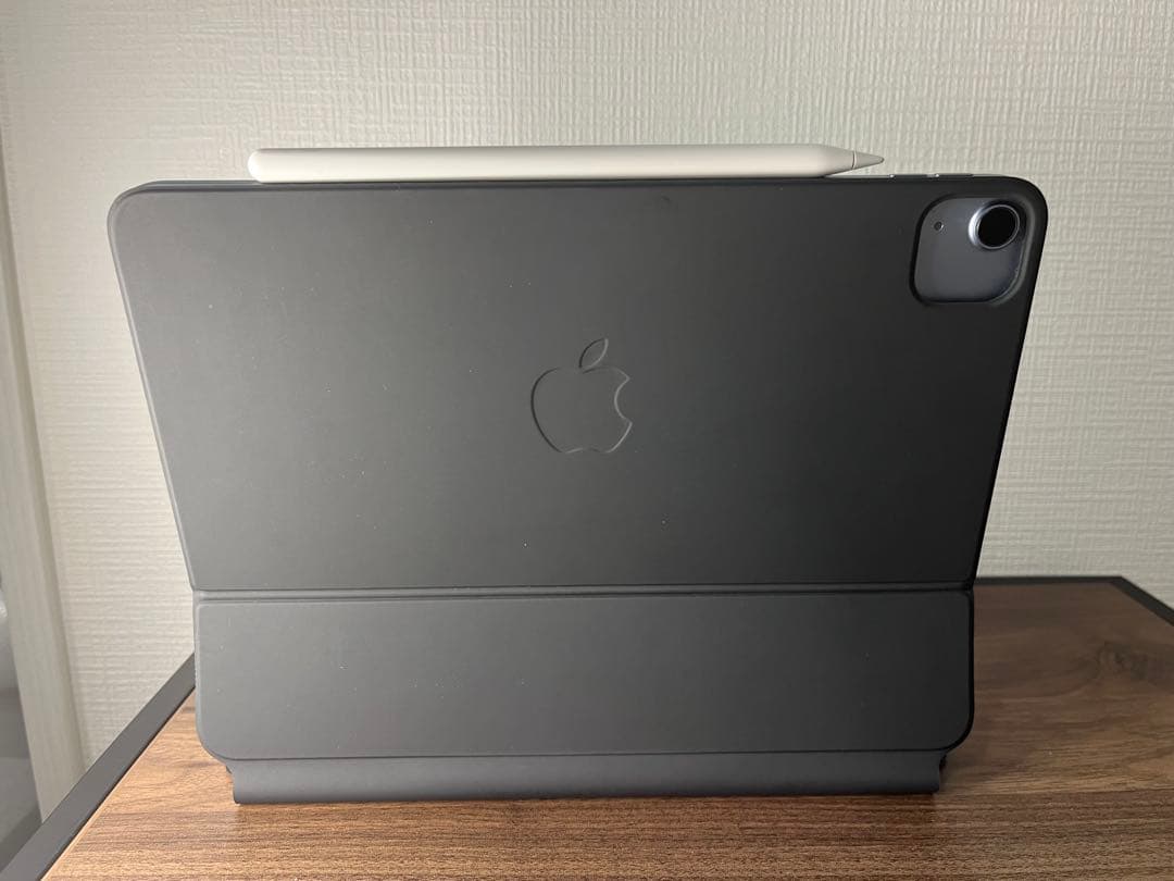 iPad本体 iPad Air / magic keyboard / apple pencil