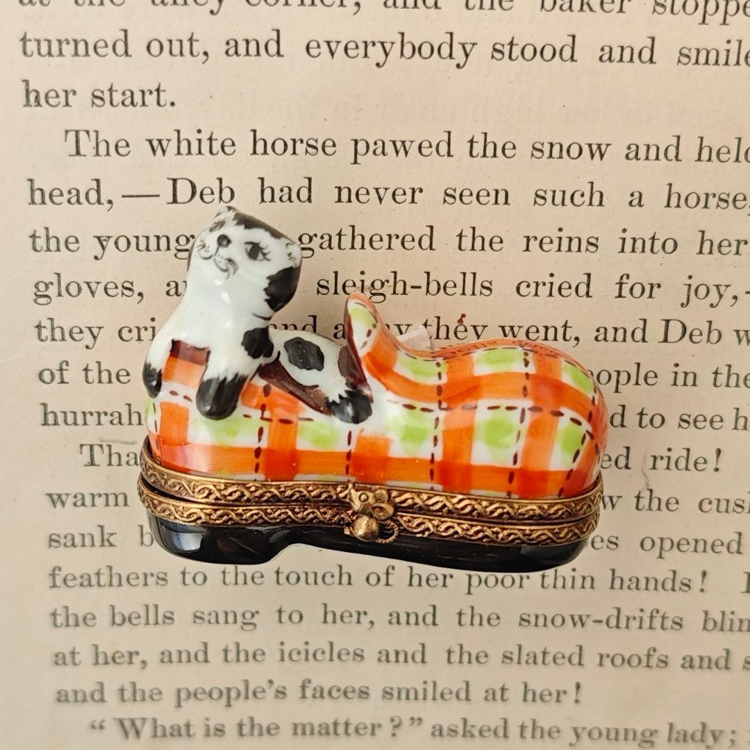 リモージュボックス　靴に入った猫　フランス製　小物入れ　ミニチュア　磁器