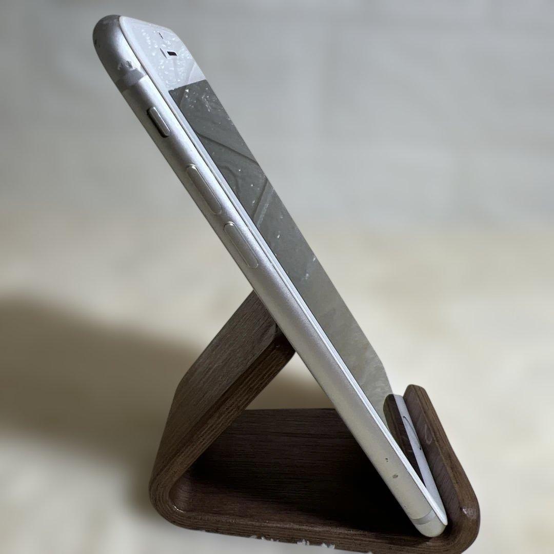 iphone8 256GB バッテリー76% カメラ部ヒビあり