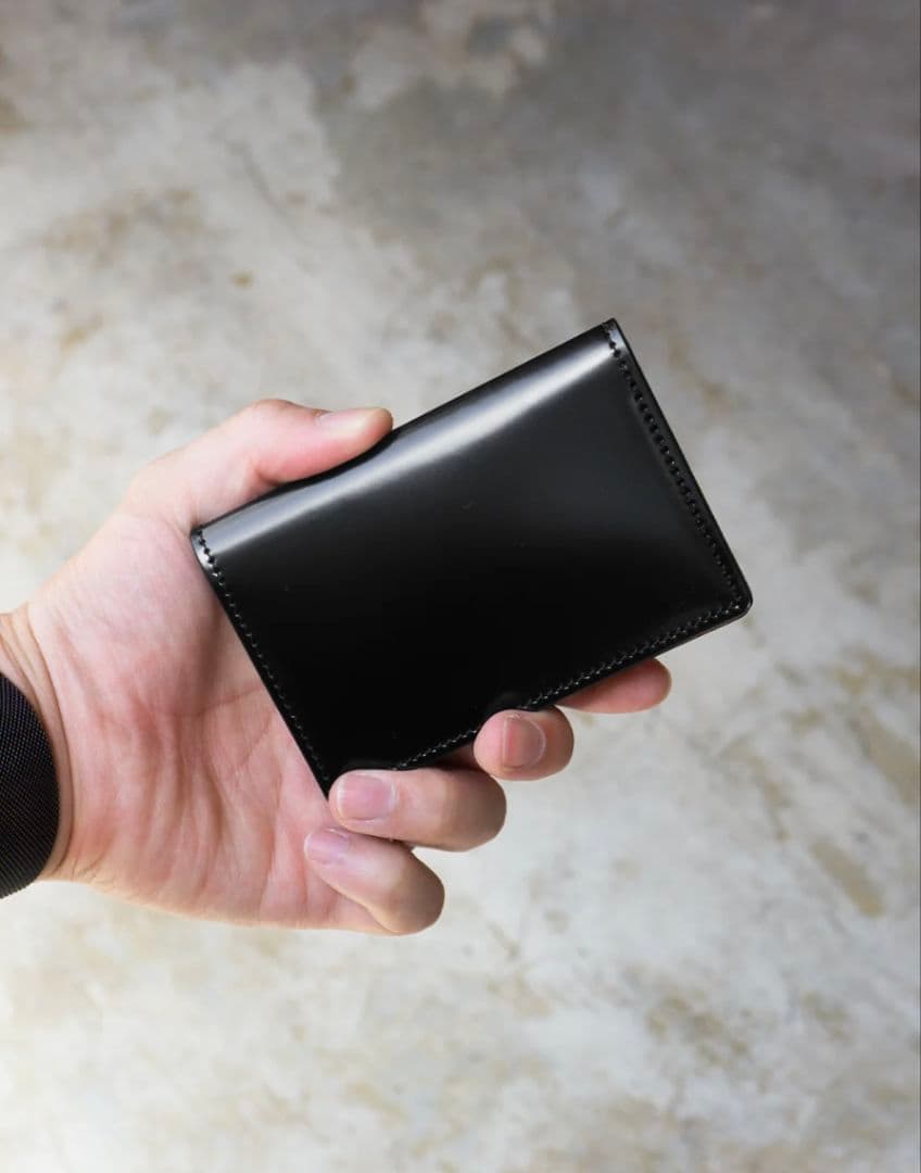 Hushtugハッシュタグ　コードバンカードケース 　ブラック