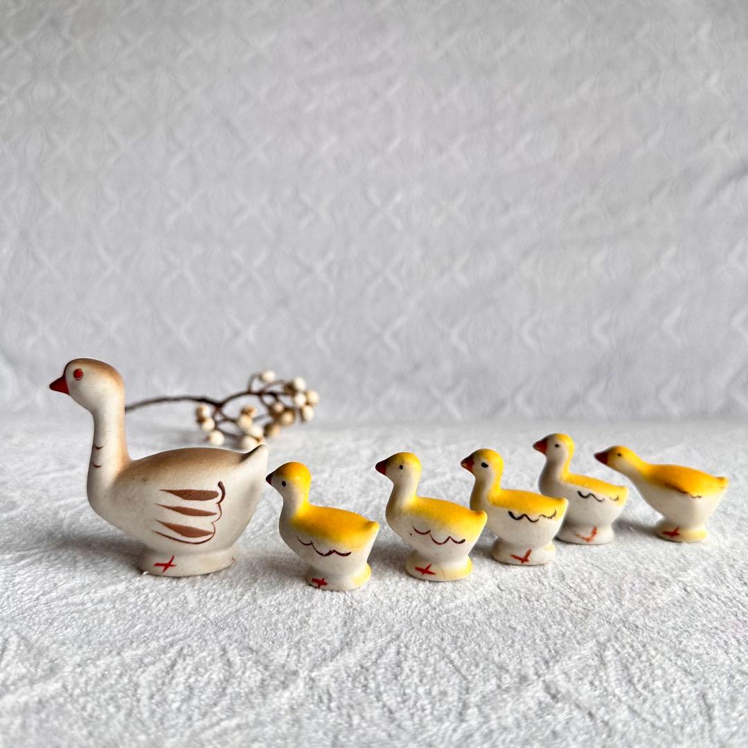 美品　ヴィンテージ　アンティーク　アヒルの親子　鳥　ひよこ
