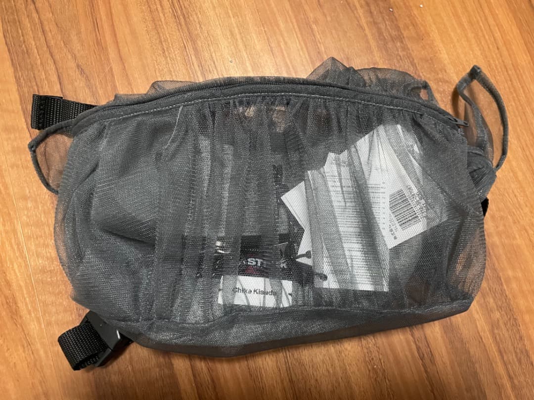 Chika Kisada EASTPAK SPRINGERチュールボディーバッグ