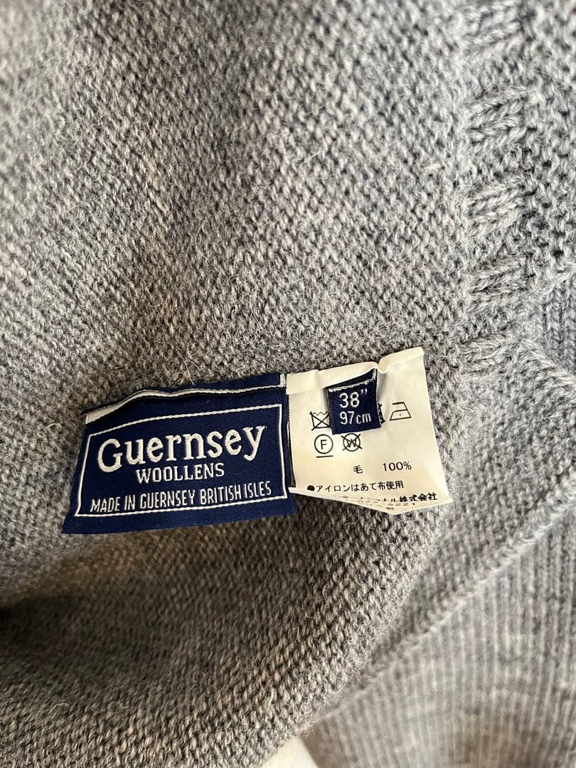Guernsey Woollens グレー ニットセーター 38