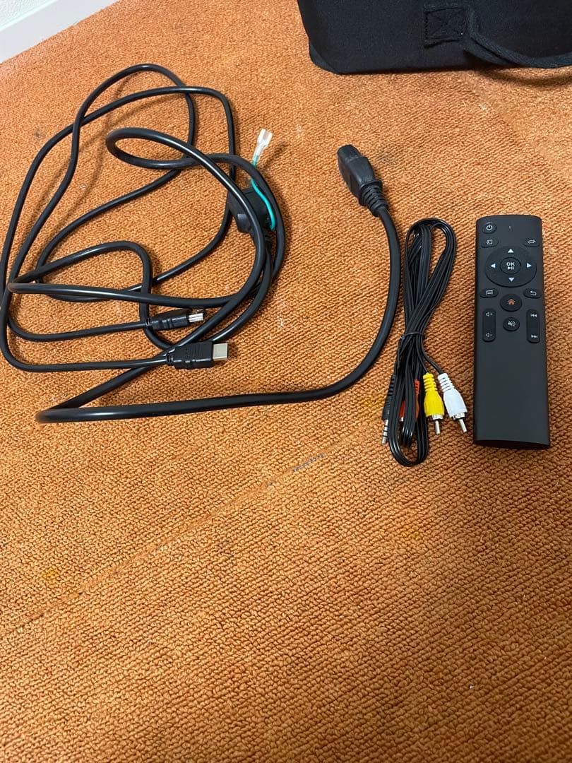 TOPTRO X5 4K プロジェクターWiFi と Bluetooth 搭載