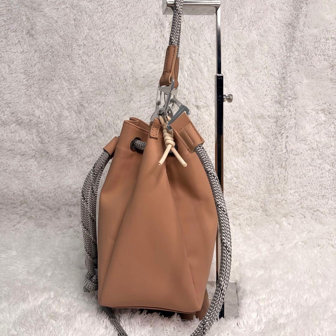 F/CEエフシーイー テックレザー 撥水加工ドローストリングバッグ　ベージュ