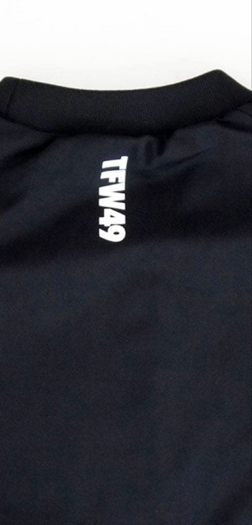 【新品未開封】TFW49 REVERSIBLE ASKIN PARKA BK