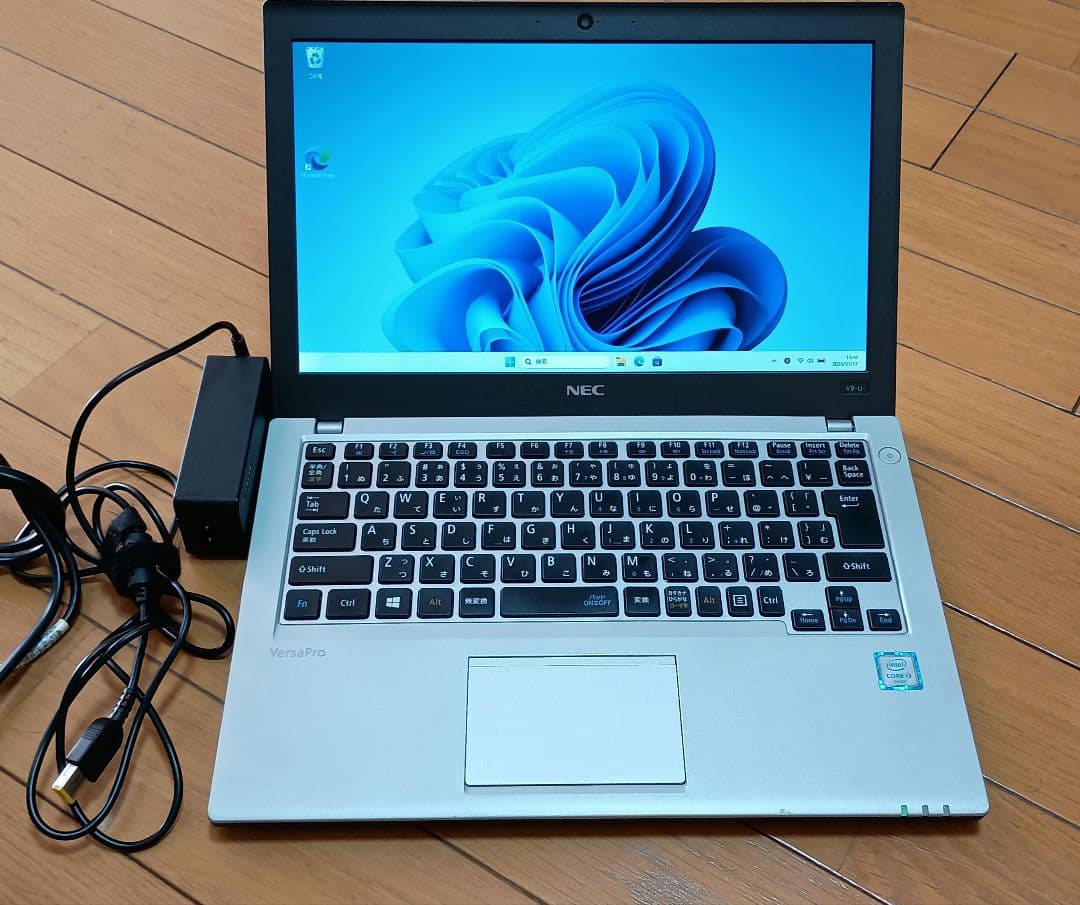 NEC VersaPro VK23LB-Y　軽量ノートWindows11　ssd