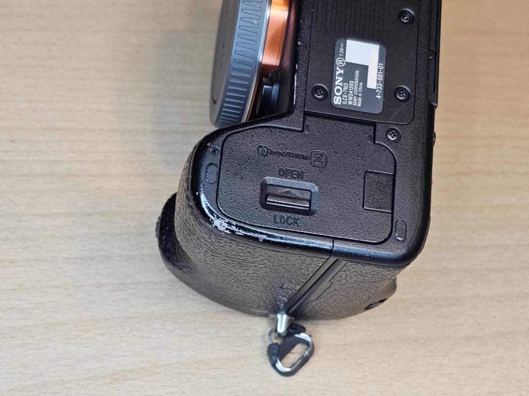 [シャッター数 339回] SONY α7III（ILCE-7M3）[ボディ]