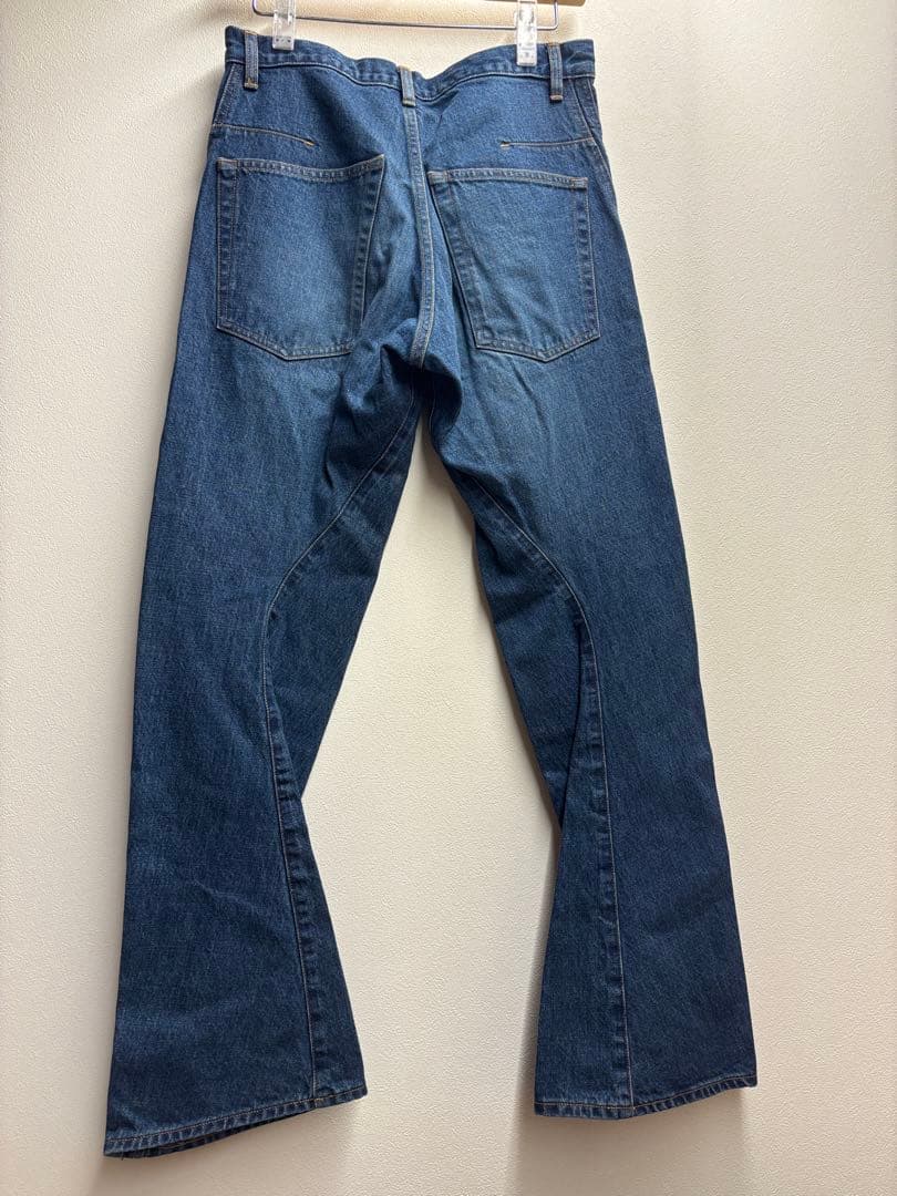 う*み様 新品NVRFRGT3D Twisted Leg Jeans