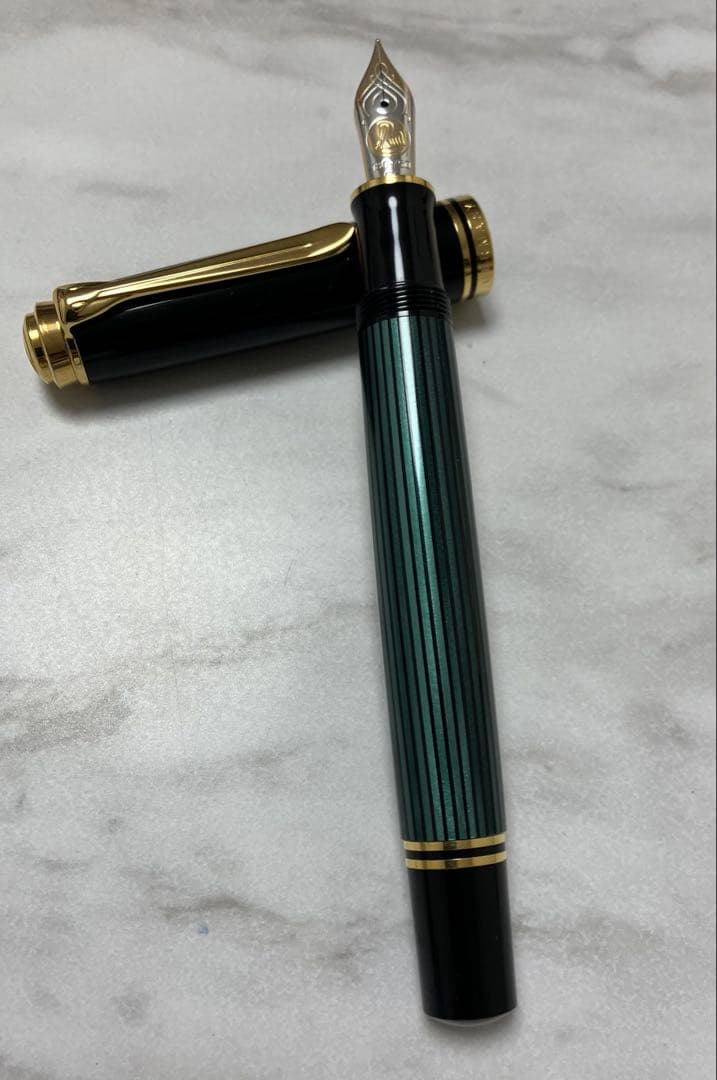 未使用品★Pelikan　ペリカン　万年筆　スーベレーン　グリーンストライプ　箱