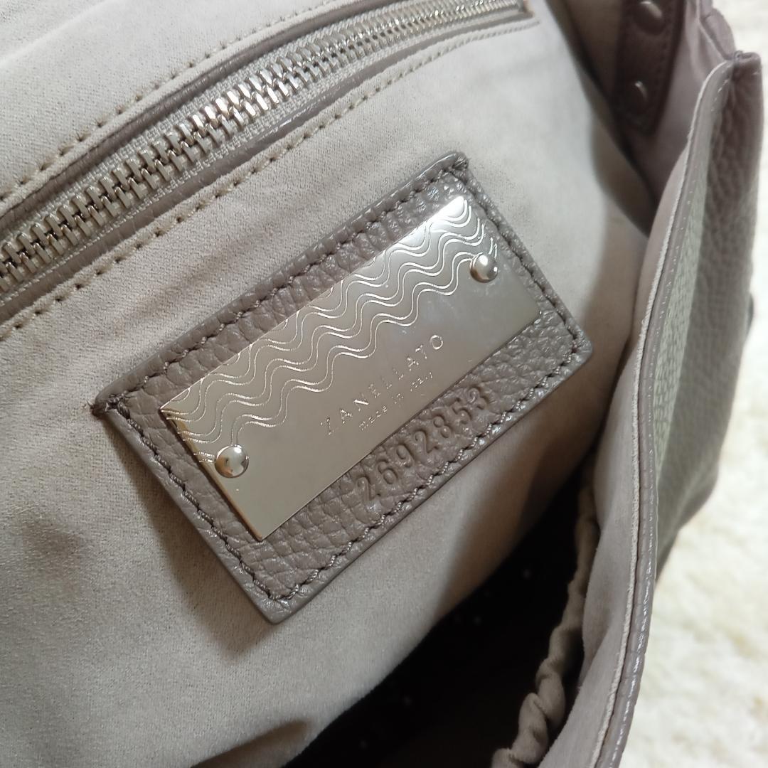 ポスティーナ レザーバッグ ZANELLATO