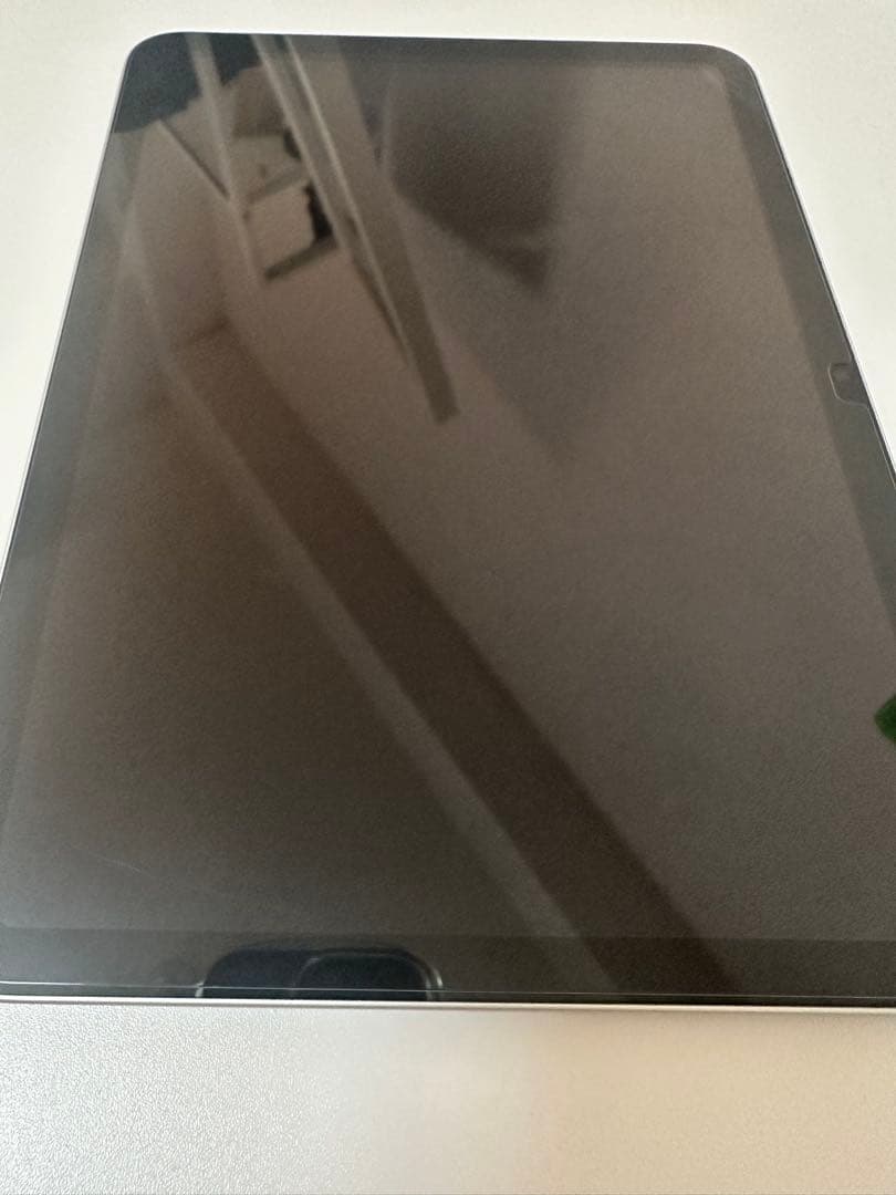 Apple 11 インチ iPad (A16)128GBほぼ新品！！
