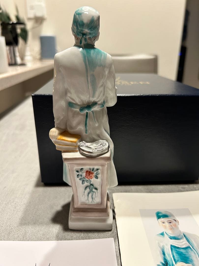 ドクター人形　外科医　マイセン人形