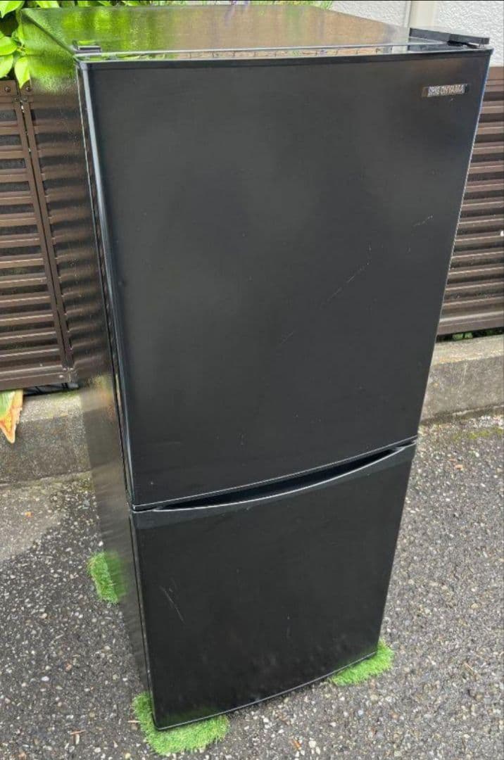 アイリスオーヤマ冷凍冷蔵庫　142L 温度調節6段階静音設計　2021年製