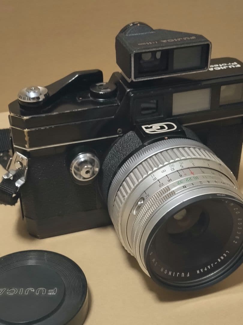 フィルムカメラ FUJICA GM670 65mm F8