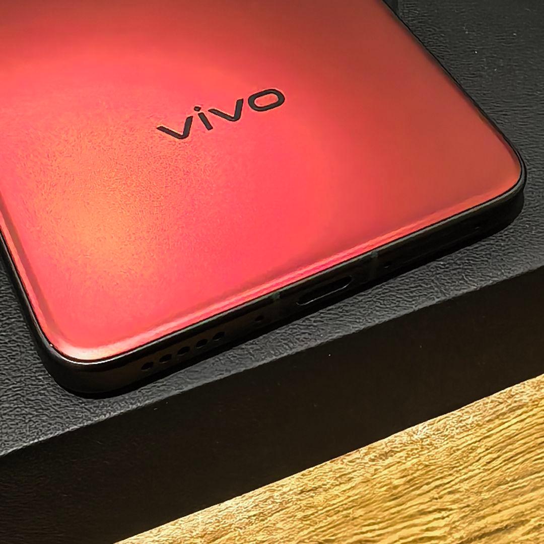 スマートフォン本体 Vivo X200 Ultra 16/512GB