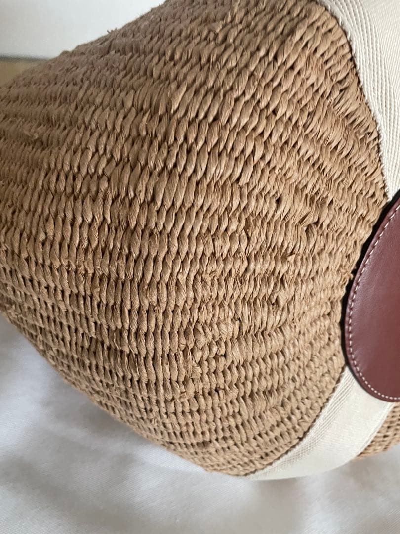 値下げします❣️超美品Chloé (クロエ)カゴトートバッグ