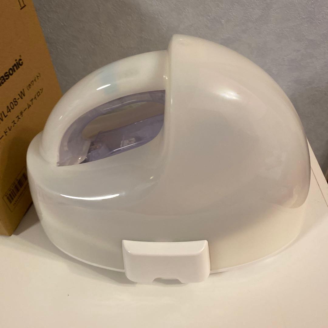 新品未使用　パナソニック コードレススチームアイロンNI-WL408-W