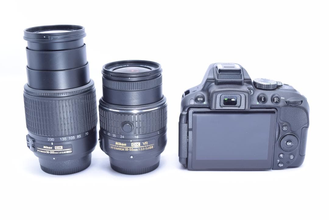 Nikon D5300　一眼レフカメラ　シャッタ数約500回　おまけ多数