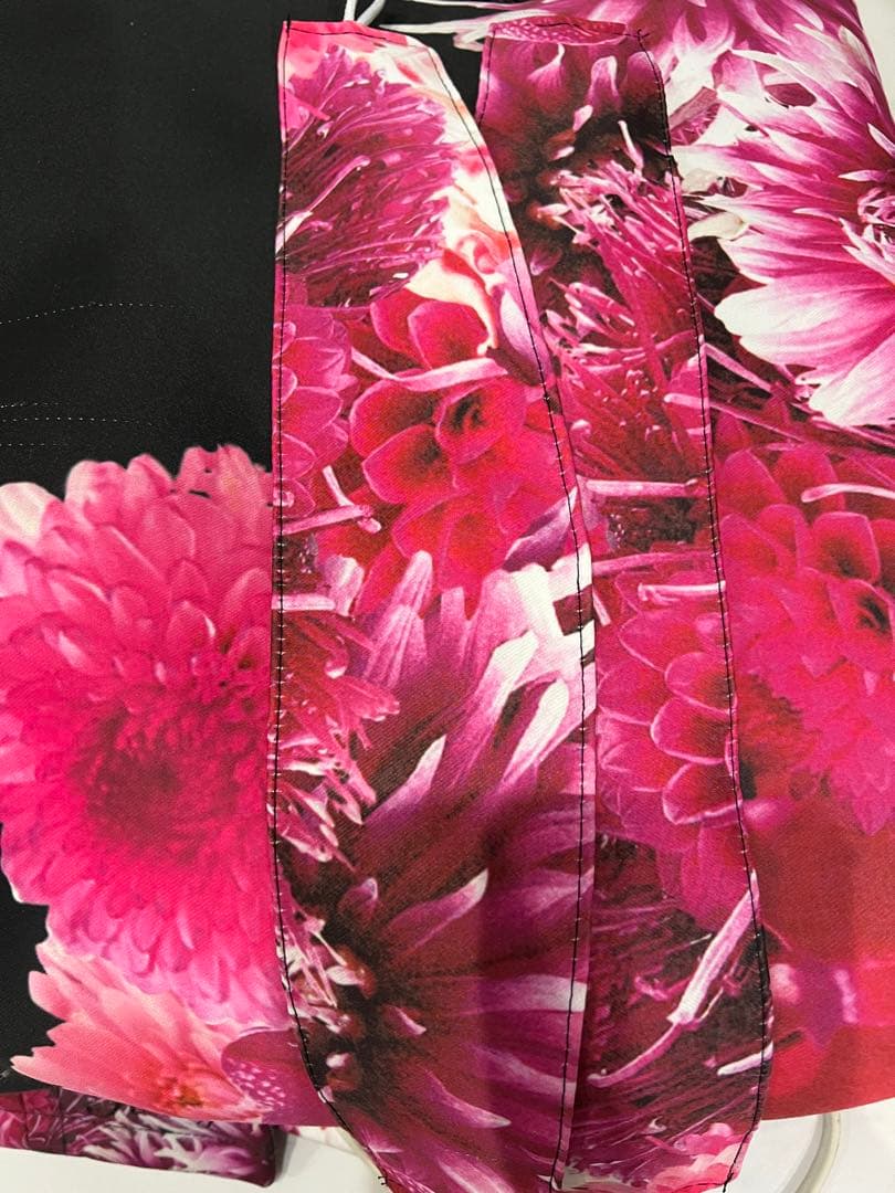 Rady カーテン　リゾフラ