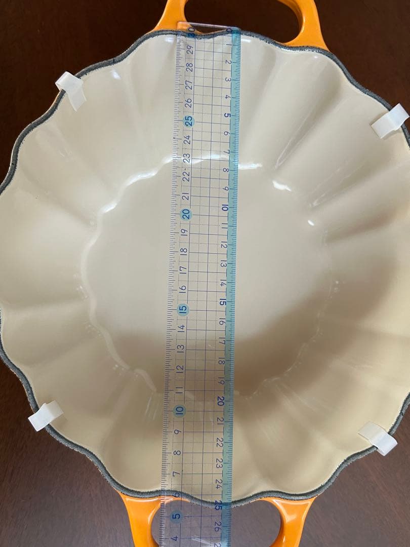 て*う様 【新品未使用】ルクルーゼ・パンプキン鍋・24㌢Le Creusetゴー